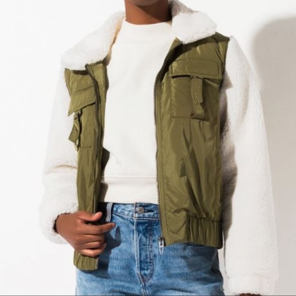 BLANK NYC Bomber Style Sherpa Jacket - Picture 7 of 10